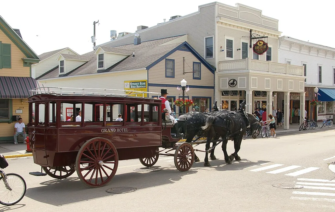 Grand Hotel, Mackinac Island: Mackinac Island Grand Hotel Taxi